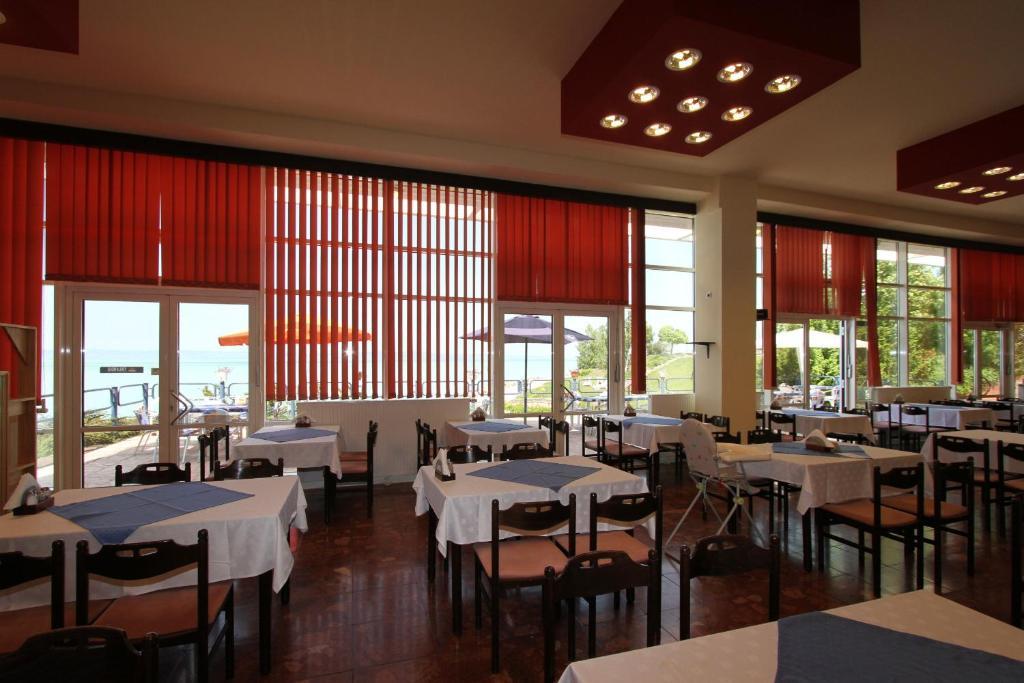 Hotel Molo Siófok Exterior foto